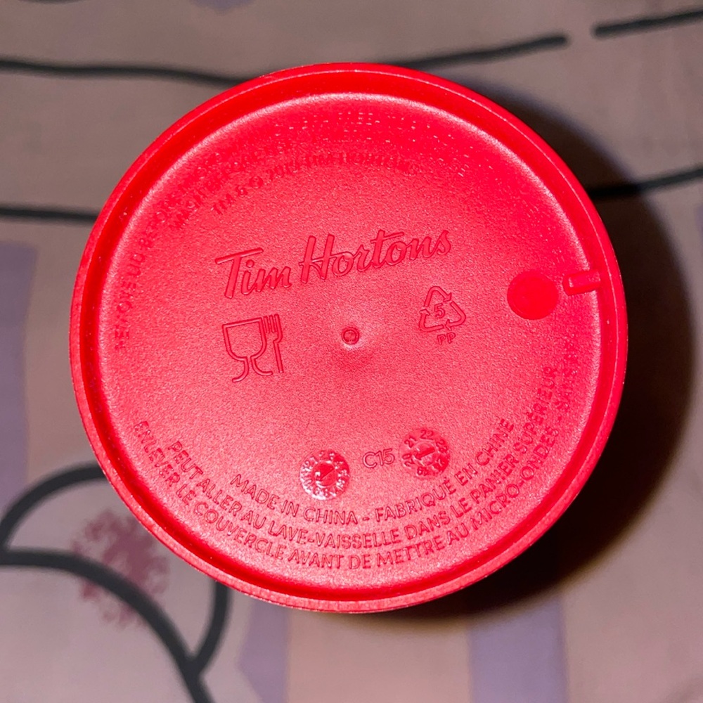 New Tim Hortons red and white Grande hot cold cup - Picture 3 of 5